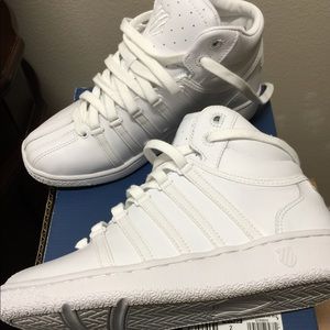 Women’s KSwiss Mid-top Tennis Shoes